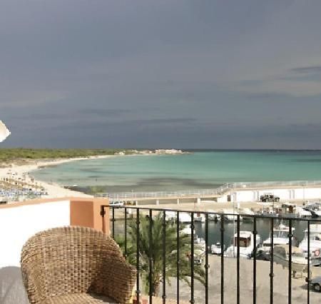 サ・ラピタBalcon D'Es Trencアパートメント エクステリア 写真