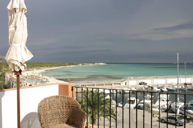 サ・ラピタBalcon D'Es Trencアパートメント エクステリア 写真
